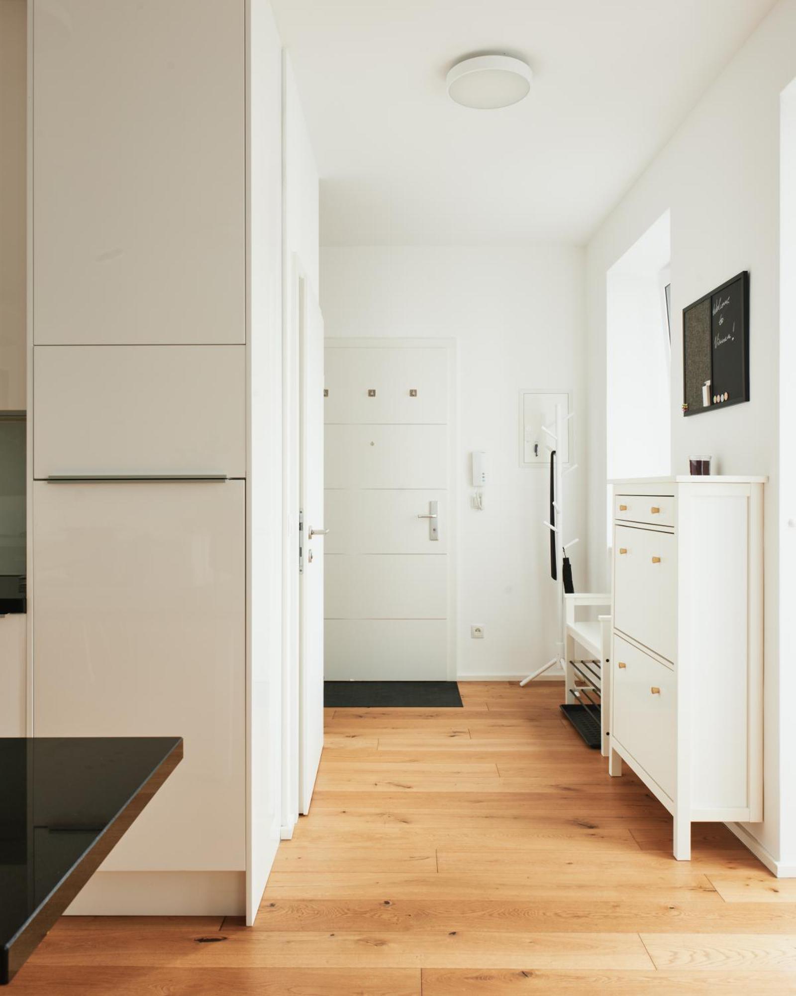 Apartament New Spacious Ultra-modern In Westbahnhof Wiedeń