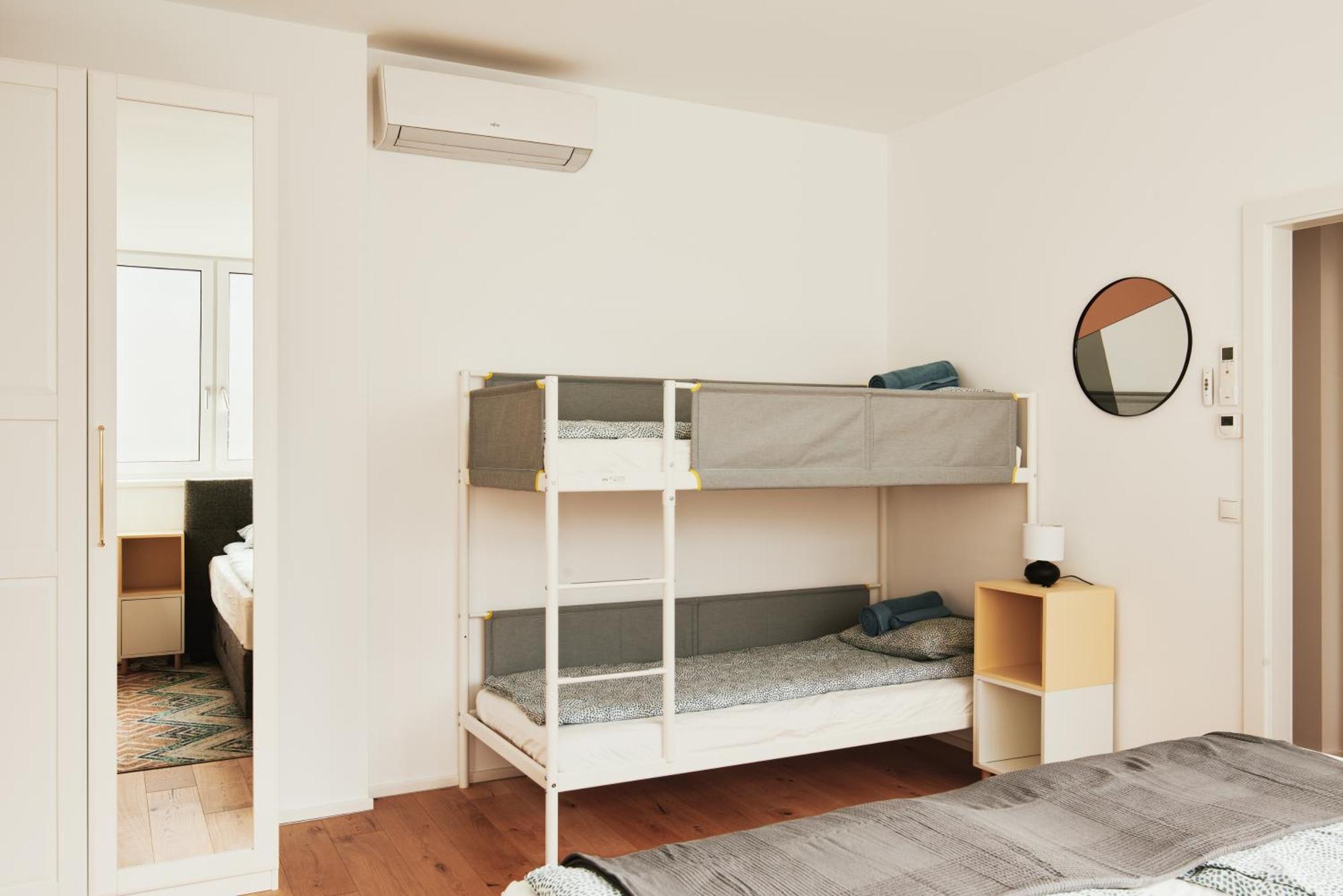 Apartment New Spacious Ultra-modern In Westbahnhof Vienna